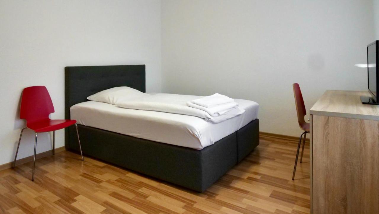Hotel Pegasus มิวนิก ภายนอก รูปภาพ