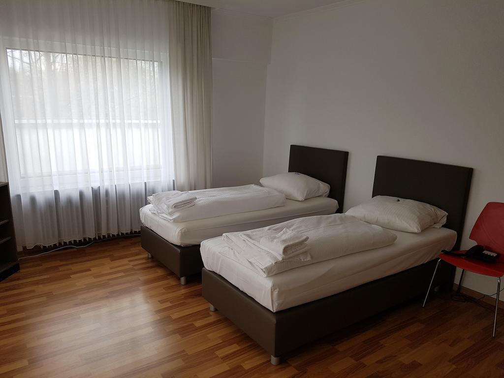 Hotel Pegasus มิวนิก ภายนอก รูปภาพ